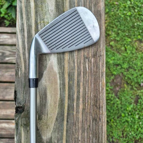 Wilson ProStaff Women's Oversize 6 iron - Graphite Progressive Flex - RH - 36.5" - Picture 2 of 6